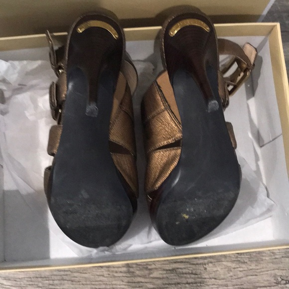 Authentic Michael Michael Kors leather heels sz 8 - Picture 5 of 7